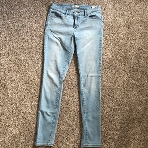 Levi’s 711 Skinny jeans